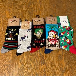 5 pair assorted men’s Christmas theme socks